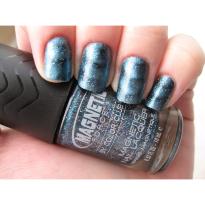 VERNIS A ONGLES EFFET MAGNETIQUE SHOCK IN THE DARK #AMF09 COLOR CLUB