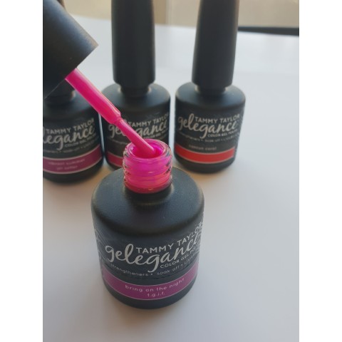 VERNIS SEMI PERMANENT T.G.I.F  TAMMY TAYLOR