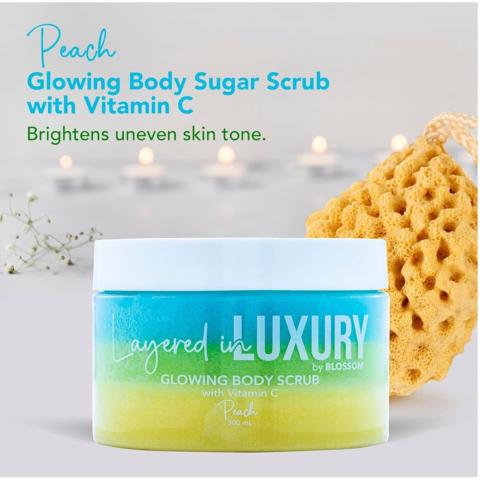 Gommage corps vitamine C Blossom LAYERED IN LUXURY Glowing Body Scrub 300ml – Peach